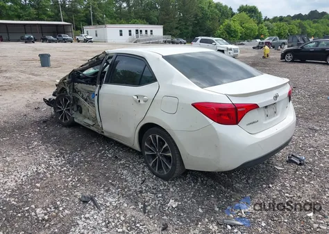2018 Toyota Corolla Se z USA, uszkodzony, nr VIN 5YFBURHE4JP797409